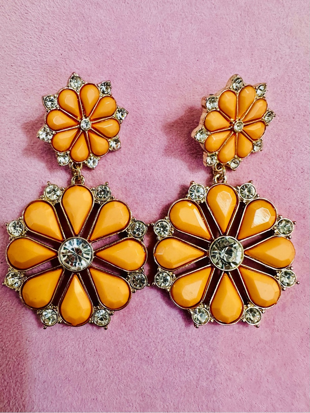 NWT Orange Daisy Floral Rhinestone Statement Earrings